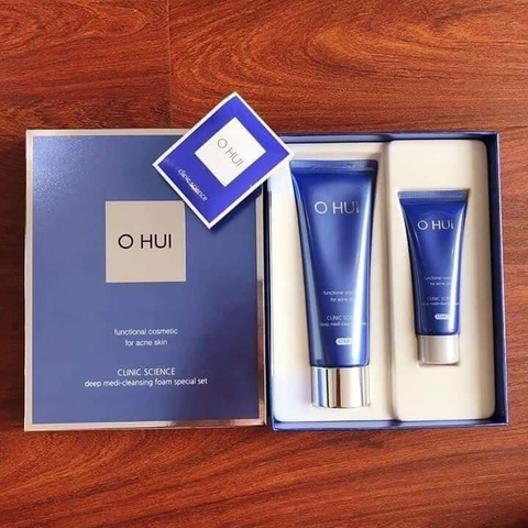 Sữa Rửa Mặt Trị Mụn Kiềm Dầu OHUI CLINIC SCIENCE