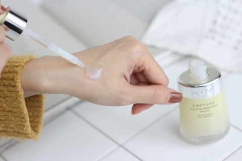Tinh chất AHC Capture Solution Ampoule Mẫu Mới 50ml (vàng)