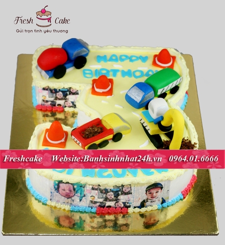 Bánh sinh nhật fondant cắt hình số 3 và bộ sưu tập ô tô của bé [MS:0834]