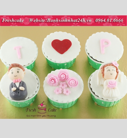 Cupcake cô dâu - chú rể thể hiện tình yêu [MS:0095]