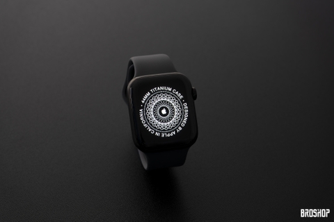 Trên tay Apple Watch Series 5 Space Black Titanium: mạnh mẽ, cực ngầu...