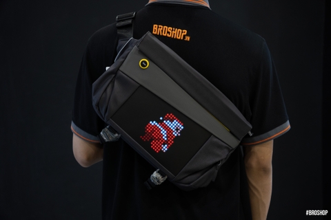 Trên tay Túi Divoom Pixoo Slingbag-V: Tự tin và thể hiện phong cách của mình mọi lúc mọi nơi.