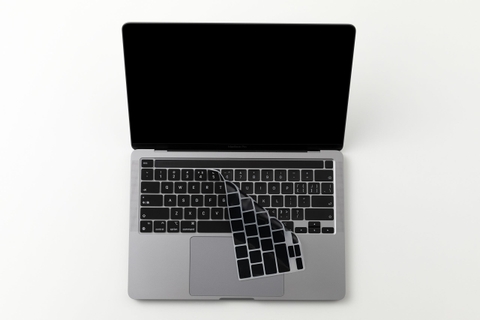 PHỦ PHÍM INNOSTYLE (USA) KEYGUARD PRIME MACBOOK PRO 13″ M1 BLACK