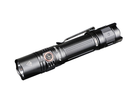 Đèn pin FENIX PD35 V3.0 độ sáng 1700 lumen chiếu xa 357m pin sạc 18650 2600mAh kèm theo