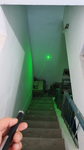 Đèn laser xanh lá 120mW chiếu xa 5-10km