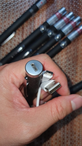 Đèn laser xanh lá 120mW chiếu xa 5-10km