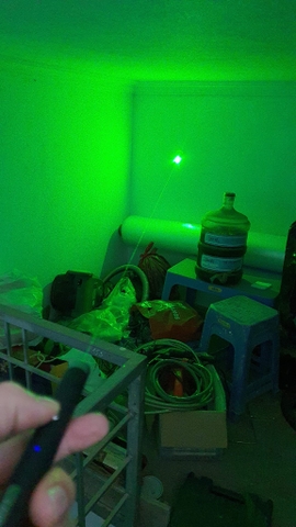 Đèn laser xanh lá 120mW chiếu xa 5-10km