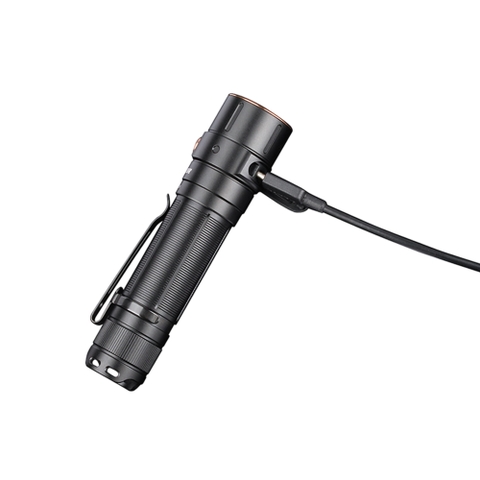 Đèn pin FENIX E28R độ sáng 1500 lumen chiếu xa 200m LED Luminus SST40 sạc USB C pin sạc 18650 3400mAh kèm theo
