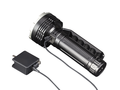 Đèn pin FENIX LR80R độ sáng 18.000 lumen chiếu xa 1130m pin tích hợp 7.2V 12.000mAh sạc USB C kiêm Power Bank