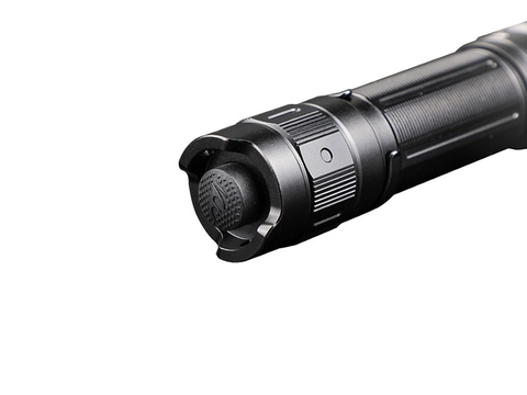 Đèn pin FENIX PD35 V3.0 độ sáng 1700 lumen chiếu xa 357m pin sạc 18650 2600mAh kèm theo