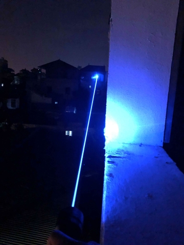 Đèn Laser công suất cao 7W