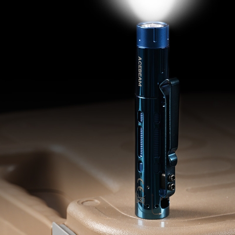 Đèn pin ACEBEAM RIDER RX BLUE độ sáng 650 lumen chiếu xa 96m