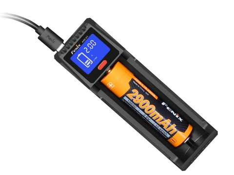 Sạc pin đơn cao cấp Fenix ARE-D1