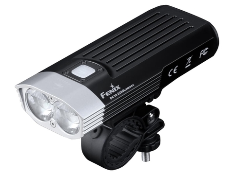Đèn xe đạp FENIX BC30 V2.0 sáng 2200lm chiếu xa 187m công tắc remote kèm pin sạc