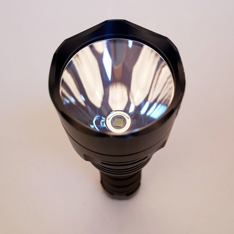 Đèn pin siêu sáng 2000 lumen SOFIRN C8G LED Cree XHP35 HI chiếu xa 565m sử dụng pin 21700 (pin sạc kèm theo)