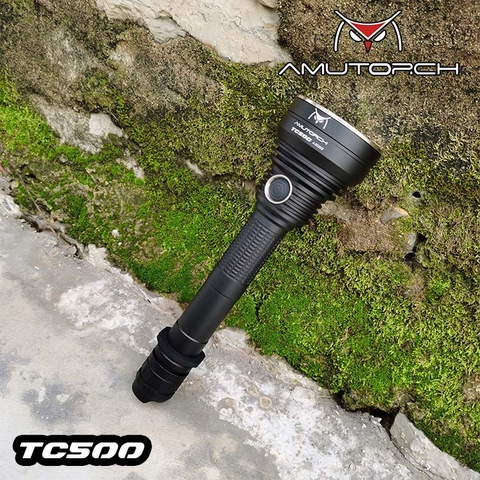 Đèn pin chiếu xa AMUTORCH TC500 sáng 2200 lumen chiếu xa 775m LED SST40  pin 21700 dock sạc rời kèm theo