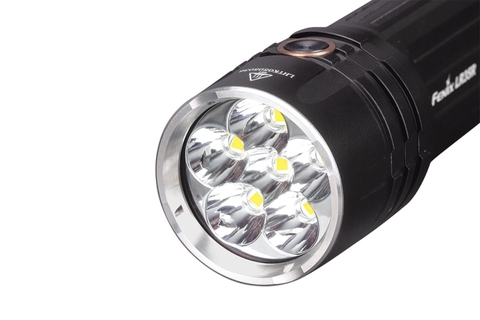 Đèn pin FENIX LR35R độ sáng 10.000lm chiếu xa 500m