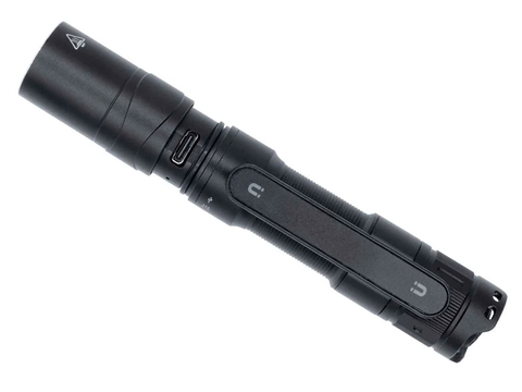 Đèn pin mini FENIX LD12R sáng 600 lumen LED chính và LED phụ pin 14500 800mAh clip gài nam châm