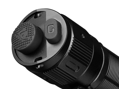 Đèn pin FENIX TK16 V2.0 độ sáng 3100 lumen chiếu xa 380m