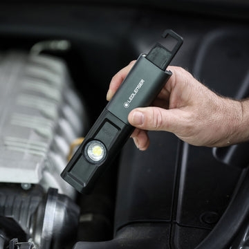 Đèn pin công nghiệp LEDLENSER IW5R độ sáng 600 lumen pin sạc 18650 tích hợp đuôi nam châm