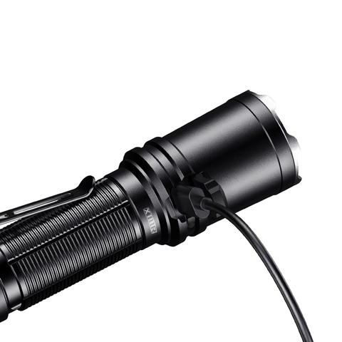 Đèn pin phản ứng nhanh KLARUS XT11R sáng 1300 lumen chiếu xa 300m
