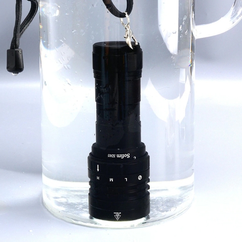 Đèn lặn SOFIRN SD05 LED CREE XHP50.2 độ sáng 3000 lumen pin 21700 (pin sạc kèm theo)
