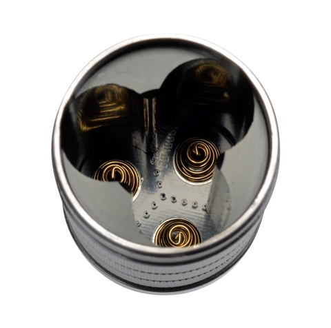 Đèn pin siêu sáng SOFIRN SP36 PRO sáng 8000 lumen chiếu xa 450m cổng sạc Type-C sử dụng 3 pin 18650 (kèm theo)