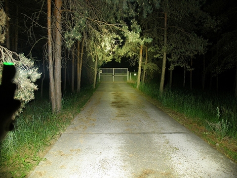 Đèn pin đội đầu SOFIRN SP40 độ sáng 1200lumen chiếu xa 136m