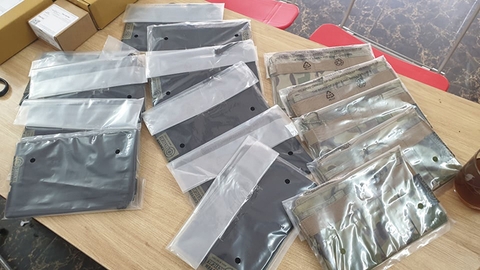 Phụ kiện gắn túi đeo chéo nam LV6 / 2 Banger Insert (Màu đen)