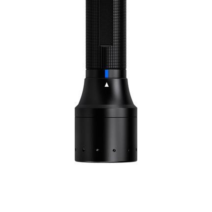 Đèn pin LEDLENSER P6R Core QC độ sáng 270 lumen tầm chiếu xa 335m
