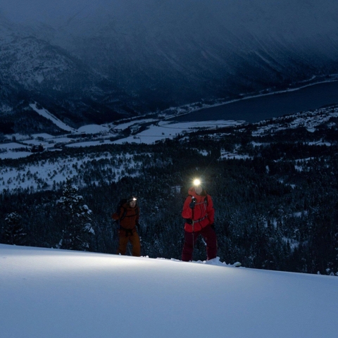 Đèn đội đầu Ledlenser H19R Signature – 4000 lumen, sáng xa, tỏa, kết nối Bluetooth