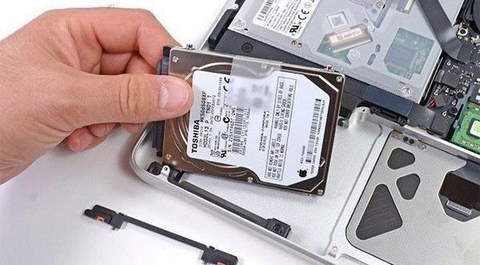 Cách nâng cấp ổ cứng SSD chuẩn nhất