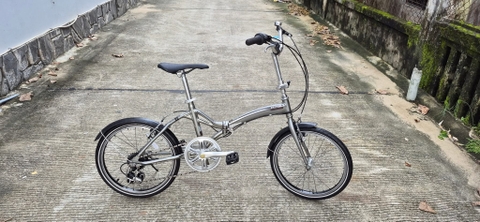 Xe xếp Gramorous Japan