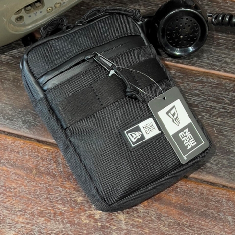 New Era Shoulder Pouch Bag Black