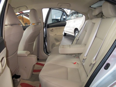 Ghế xe Vios