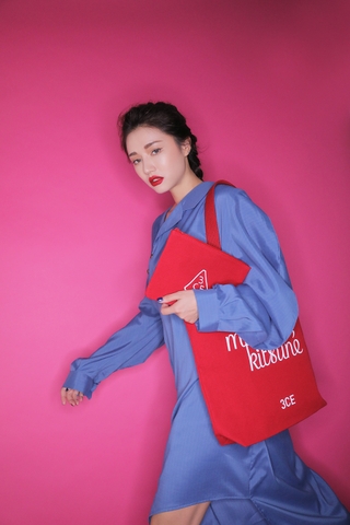 3CE MAISON KITSUNE TOTE BAG #RED