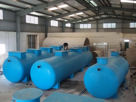 Vô địch bể tự hoại tại Việt Nam