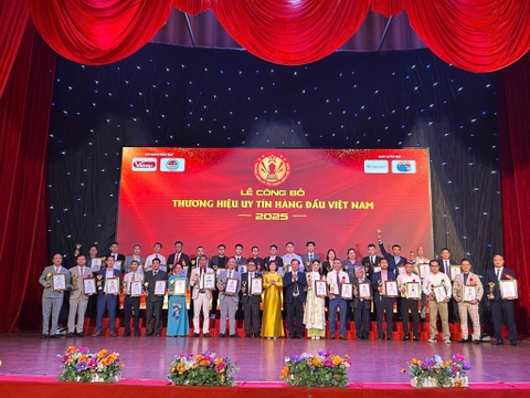VINACEE VIỆT NAM - Tiên phong dẫn đầu, vinh quang tỏa sáng, top thương hiệu Uy tín hàng đầu Việt Nam