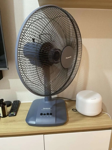 (Bảo hành 12 tháng) Quạt Bàn Panasonic F400C màu xanh/ trắng