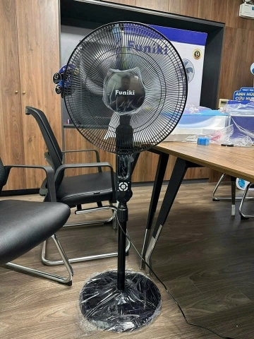 (Bảo hành 14 tháng) Quạt đứng Funiki HQD5856 5 cánh, 4 chế độ gió, có điều khiển từ xa, hẹn giờ