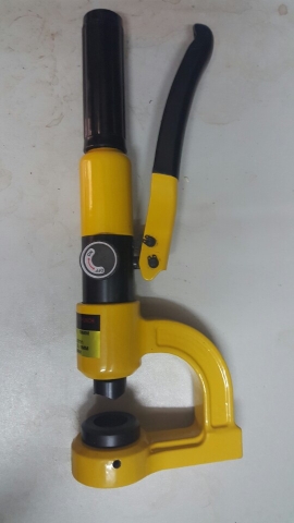 Máy đột thủy lực cầm tay PADA SYD25