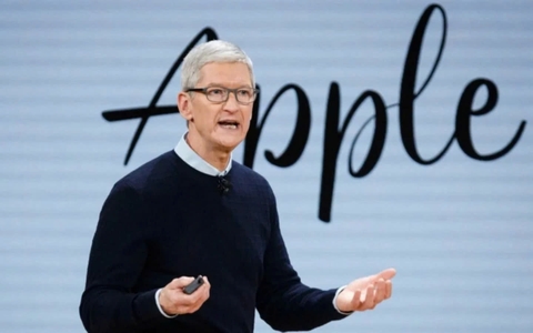 Apple chính thức chuyển giao quyền lực: Tim Cook rời ghế CEO sau 15 năm, John Ternus kế nhiệm