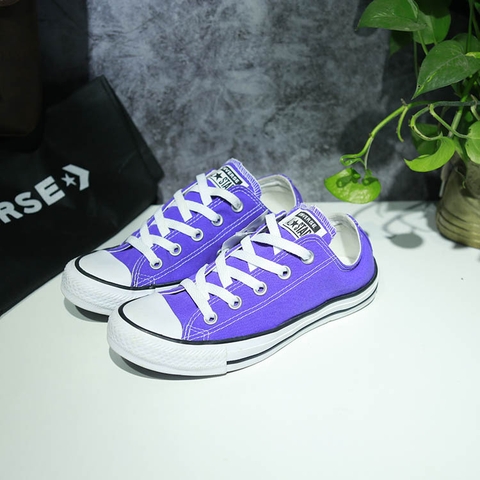 Outlet Converse classic thấp cổ vải tím COUT169