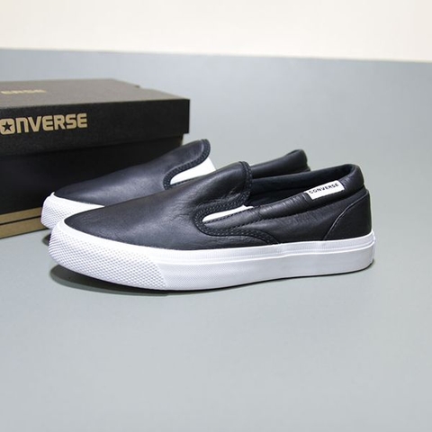 Outlet Converse slip-on thấp cổ da đen CTDD014