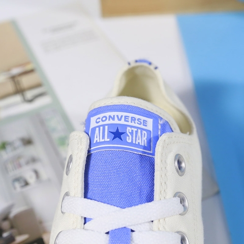 Giay Converse thấp cổ vải trắng CTVT103