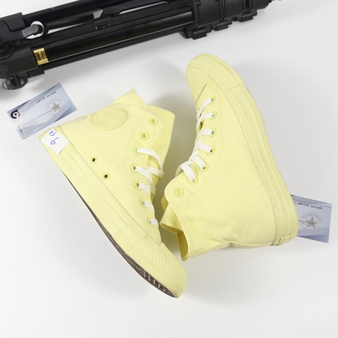 Outlet Converse cao cổ vải vàng COUT173