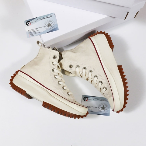Converse Run Star Hike parhemnt
