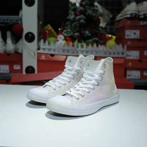 Outlet Converse cao cổ da tím COUT129
