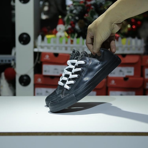 Outlet Converse rubber thấp cổ da đen COUT151