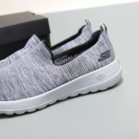 Outlet Skechers slip-on thấp cổ vải ghi  STVG006 w